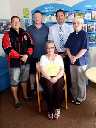 Dewsbury Moor Big Local Project announces latest investment project, which will see two houses converted for locals wanting to learn a trade.
Pictured: Chris Jenkinson, Shane Hussain, Robert Scott, Kathy Robertson and seated is Kathleen Andrews.
d307a335