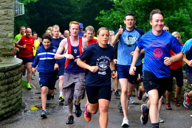The first Oakwell Hall park run 2014. (D561G428)