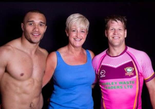 Batley Bulldogs will wear a pink kit for their clash with rivals Dewsbury Rams in aid of charity.
