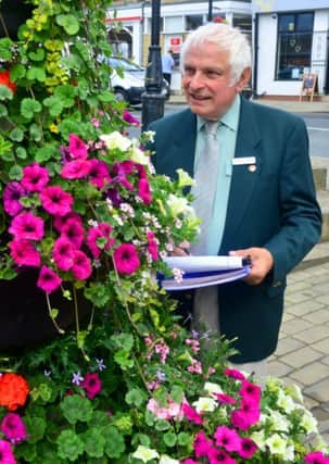 Jack Mears from Yorkshire in Bloom visited Birstall for the summer competition. (D534D428)