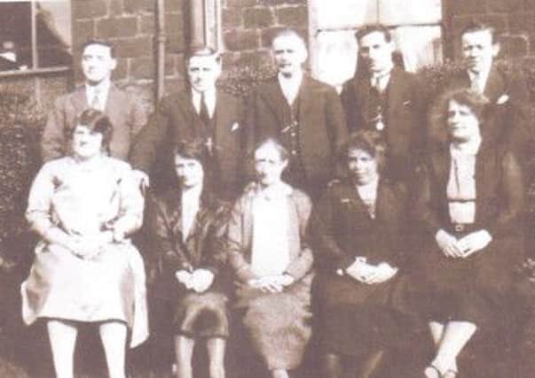 This wonderful picture taken in Bronmley Street, Hanging Heaton , shows the Norton family. Irt shows left to right, with respective husbands standing behind their wife: Leonard and Ada Norton, Irvin and Daisy Norton, John and Sarah Ann Norton, George and Dora Norton and Charlie and Eva Boothroyd.