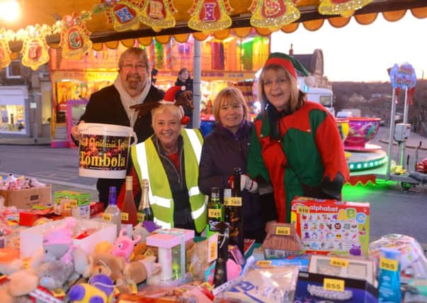 HAPPY HELPERS Pat Thornes, Anne Thompson, Nichola Bishop and Dave Chilvers. (d626a449)