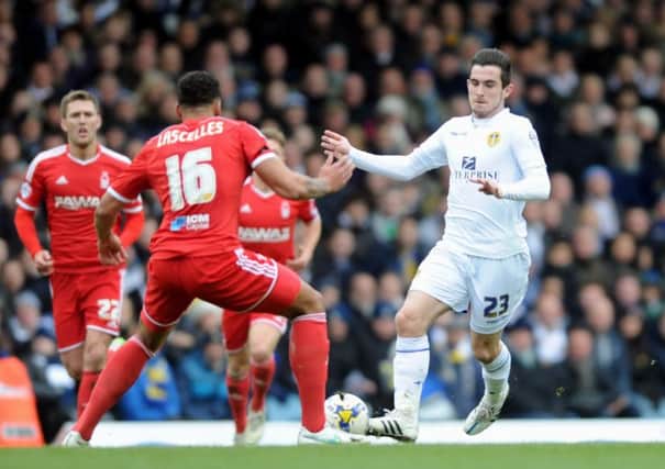 Leeds United's Lewis Cook takes on Nottingham Forest's Jamaal Lascelles.Picture: Simon Hulme