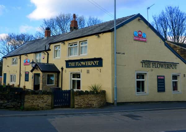 The Flower Pot has been listed as one of the nation's top 200 pubs for real ale. (D513K409)