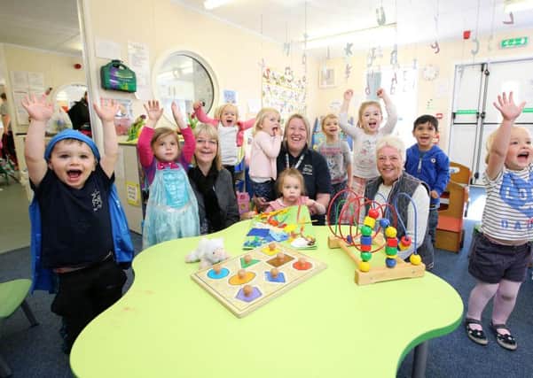 Birstall pre-school nursery were burgled last month. Birstal Chamber of Trade has fundraised £200 to help cover the cost of the break-in.
Pat Thornes and Anne Thompson from the chamber with Sue Brooke and children from the centre.