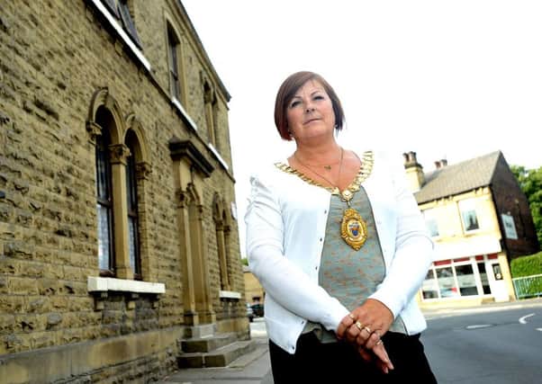 Vivien Lees Hamilton would welcome a town warden.
