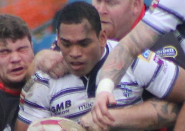Etu Uaisele in action during his spell at Featherstone Rovers.
