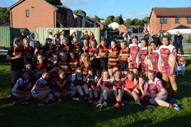 Shaw Cross Sharks and Dewsbury moor U14s met in the first Heavy Woollen Girls Cup final