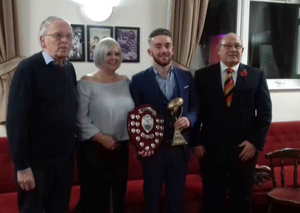 osh Pinder picked up the prestigious Mick Sullivan Award at the Shaw Cross Sharks presentation last Saturday.