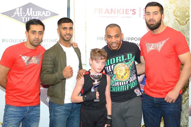 KBW Boxing Gym held their 10th amateur show in Dewsbury last weekend which saw Commonwealth bronze medallist Haroon Khan and former WBC welterweight World Champion Junior Witter hand out trophies on an entertaining evening.