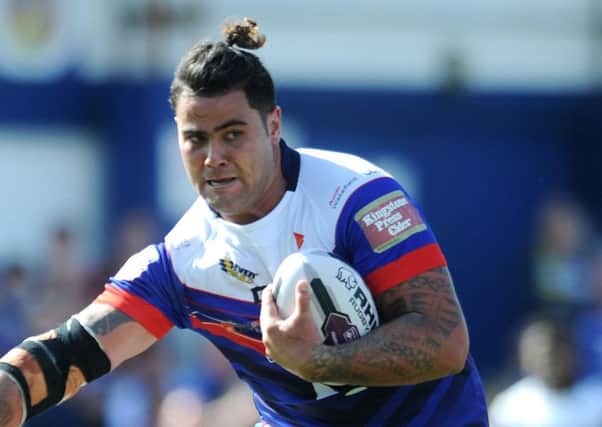 Dual-Registration: wakefield Trinity prop David Fifiti turned out for Dewsbury but was unable to help the Rams slipping to defeat at Rochdale in Sundays Championship opener.