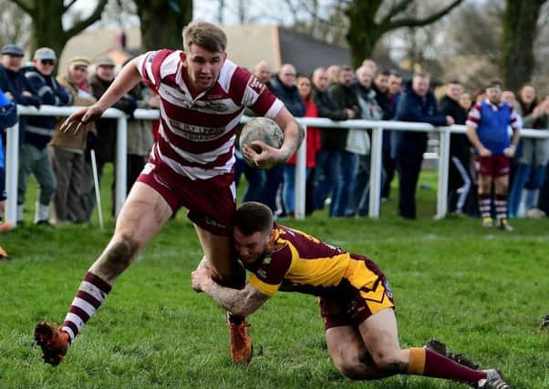 Jack Gledhill scored two tries as Thornhill Trojans earned an impressive 33-10 victory over Cumbrian side Askam in National Conference League Division Two last Saturday.