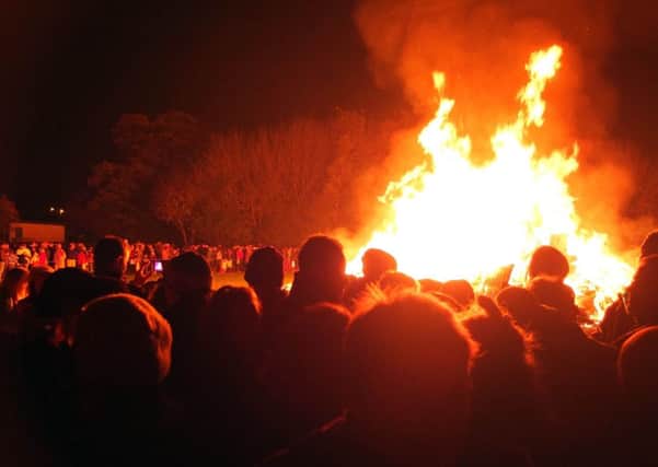 mirfield bonfire & firework display 2012