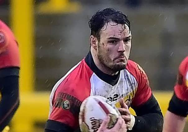 Dale Morton scored a crucial 61st minute try as Dewsbury defeated Sheffield.