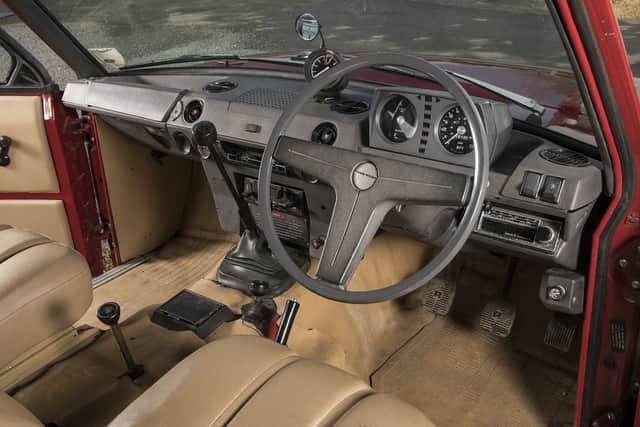 The first generation Range Rover's interior has little in common with the opulence of the latest model (Photo: Stuart Collins)